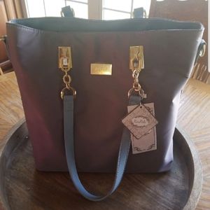Women's Tote bag that includes several other bags